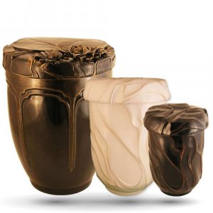 Glass Urns & Ceramic Urns