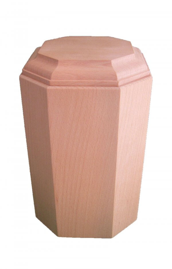 En Hb3104 Wooden Urn Black Forest