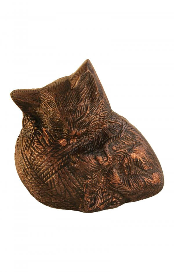 en TIB500A dark brown aluminium sleeping cat on wool yarn urn.jgp
